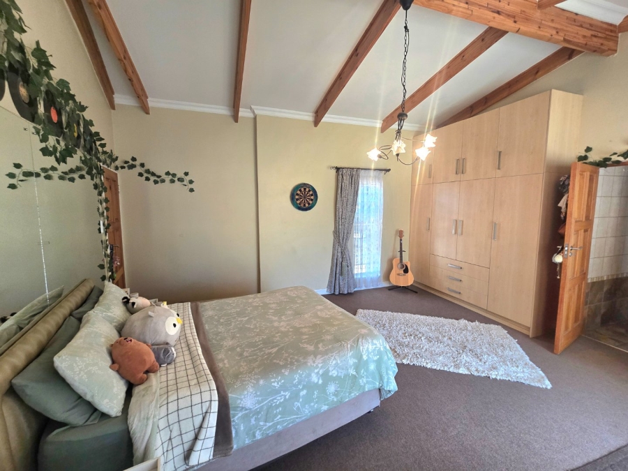 6 Bedroom Property for Sale in Panorama Free State